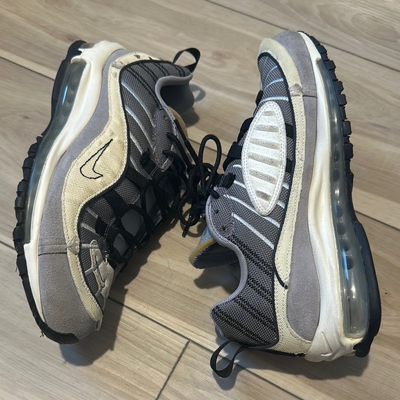 Nike Men's Air Max 98 Inside Out - Grey - Size 8.5 - Picture 2 of 3